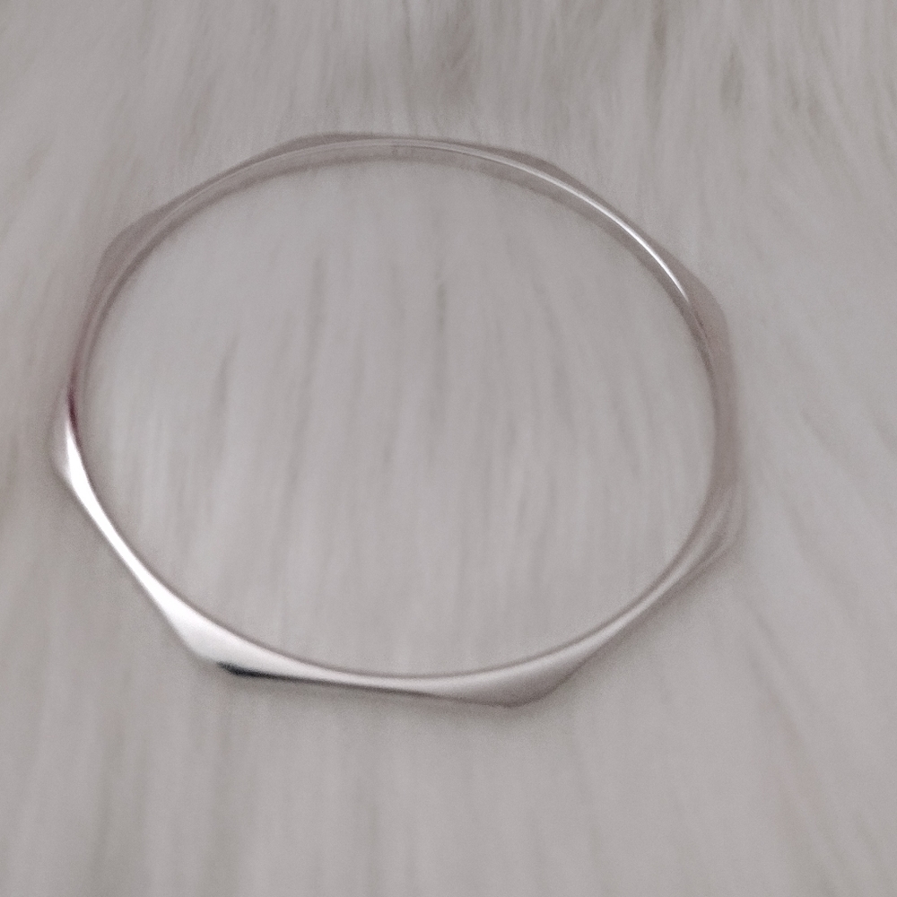 🩷Monet Octagon bangle🩷